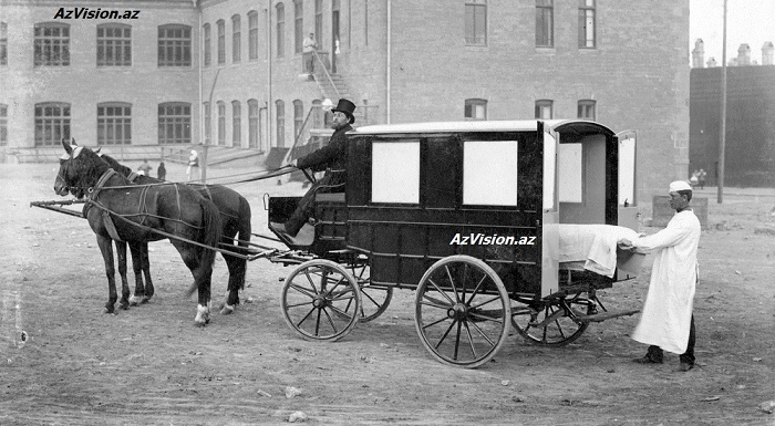Les moyens de transports à Bakou il y a un siècle - Photos